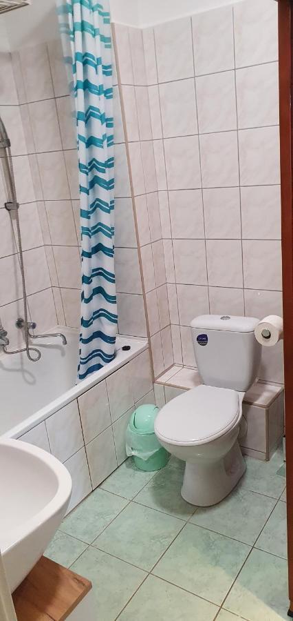 Venusz Apartman Cserkeszőlő Dış mekan fotoğraf